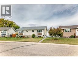 4209 54 Avenue, Innisfail, AB T4G1K4 Photo 34