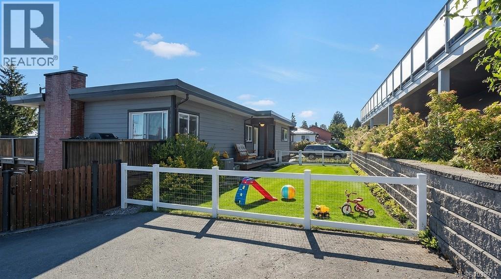 430 Davis Rd - Image 54