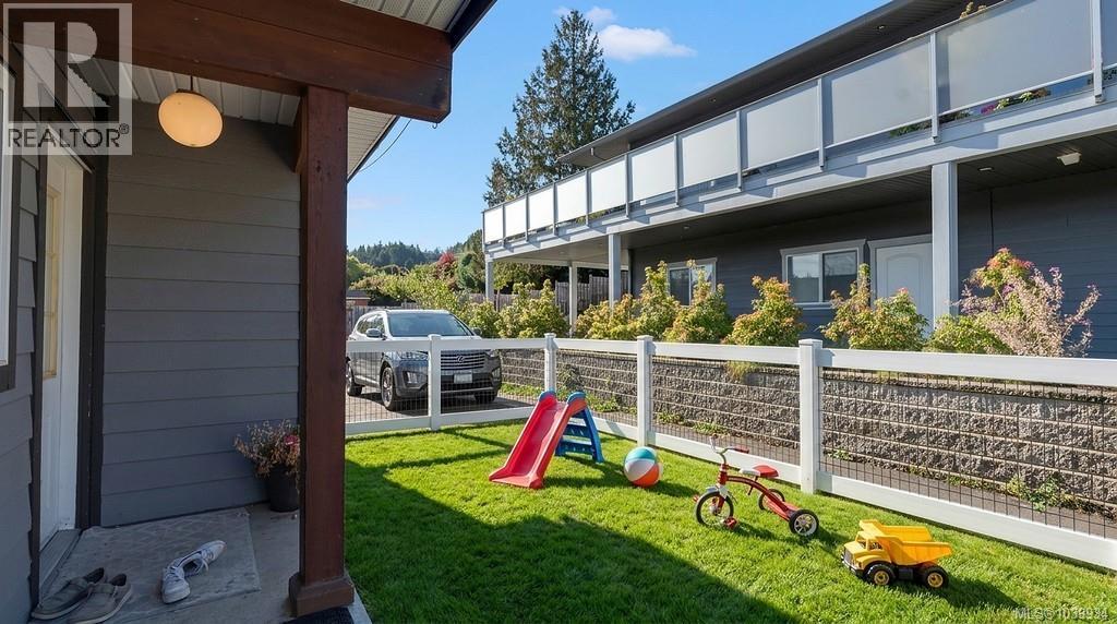 430 Davis Rd - Image 58