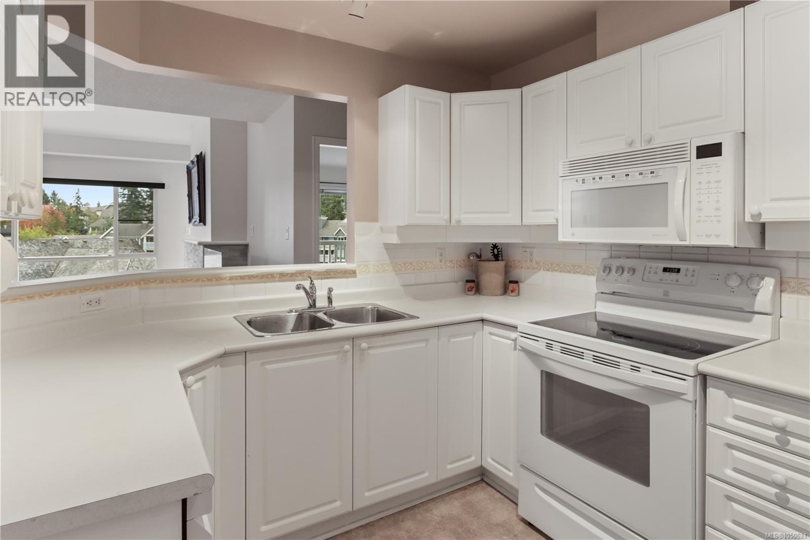 #402 5620 Edgewater Lane - Image 5