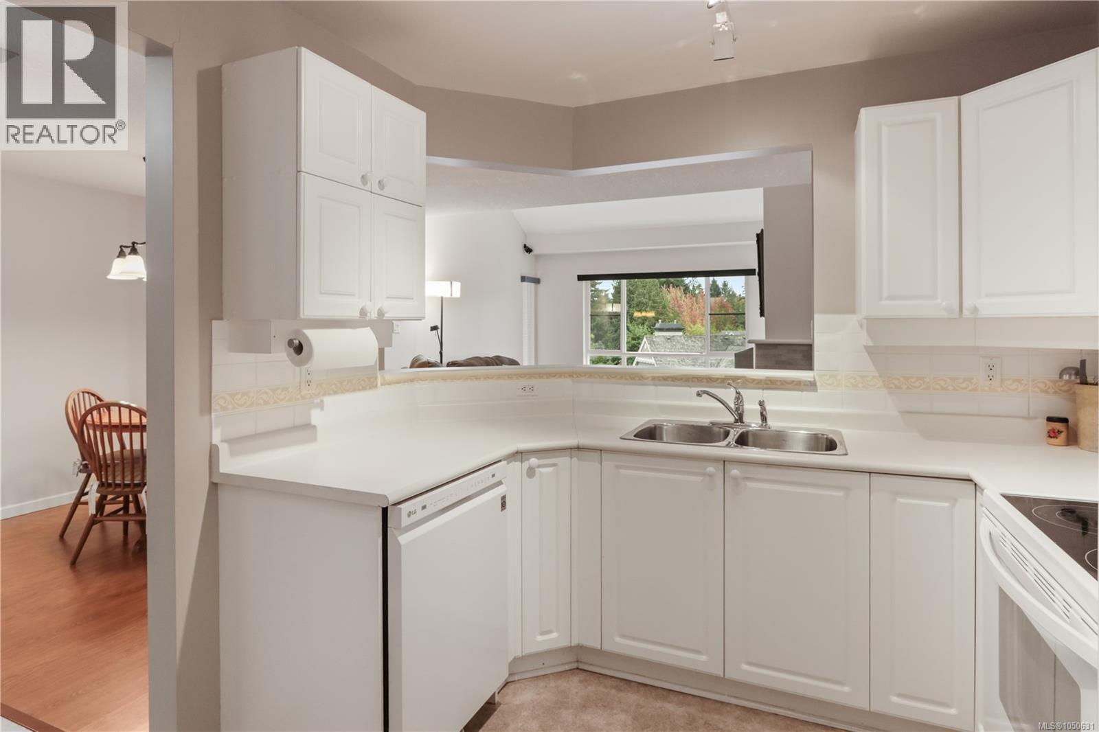 #402 5620 Edgewater Lane - Image 7
