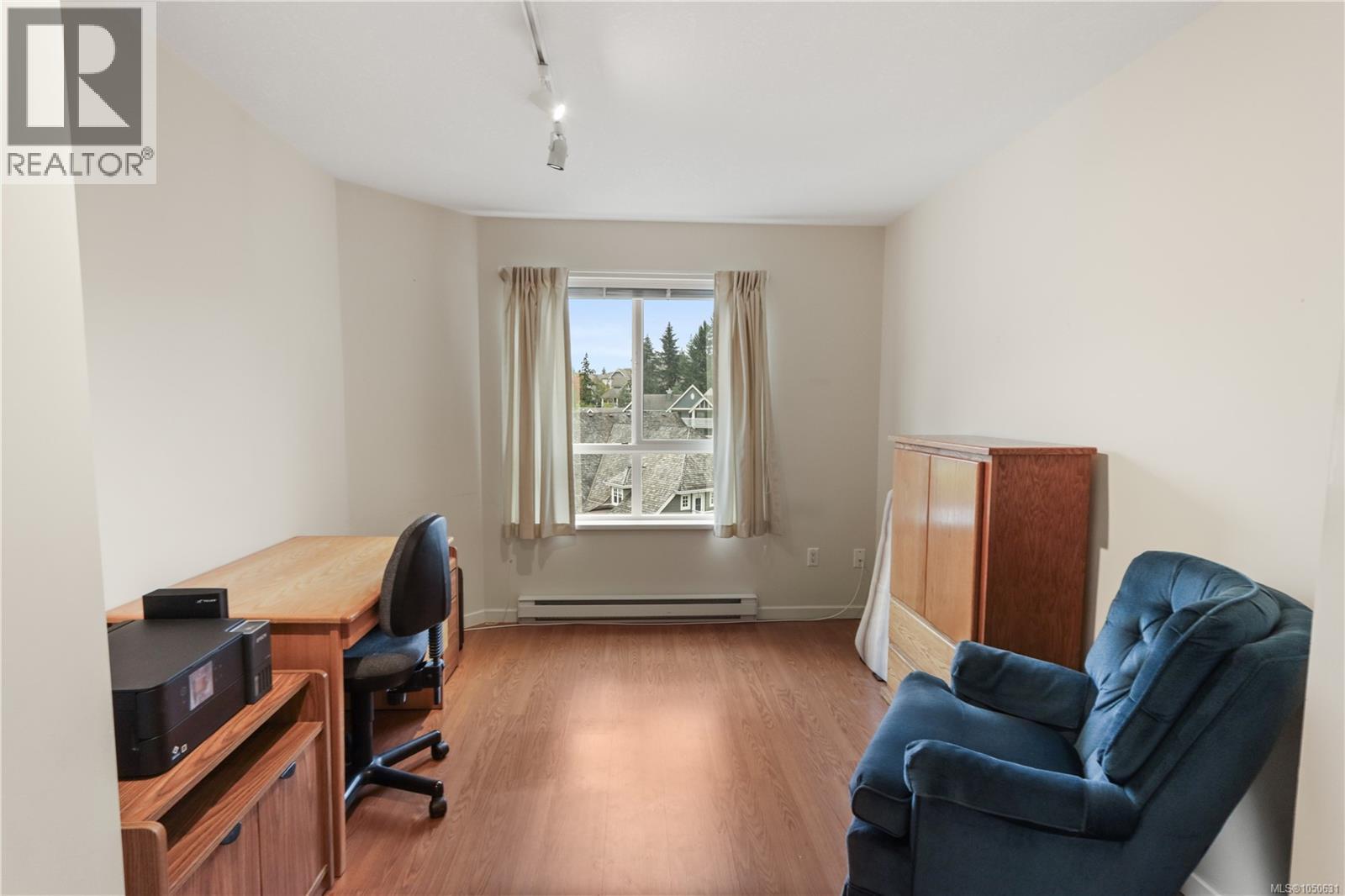 #402 5620 Edgewater Lane - 43
