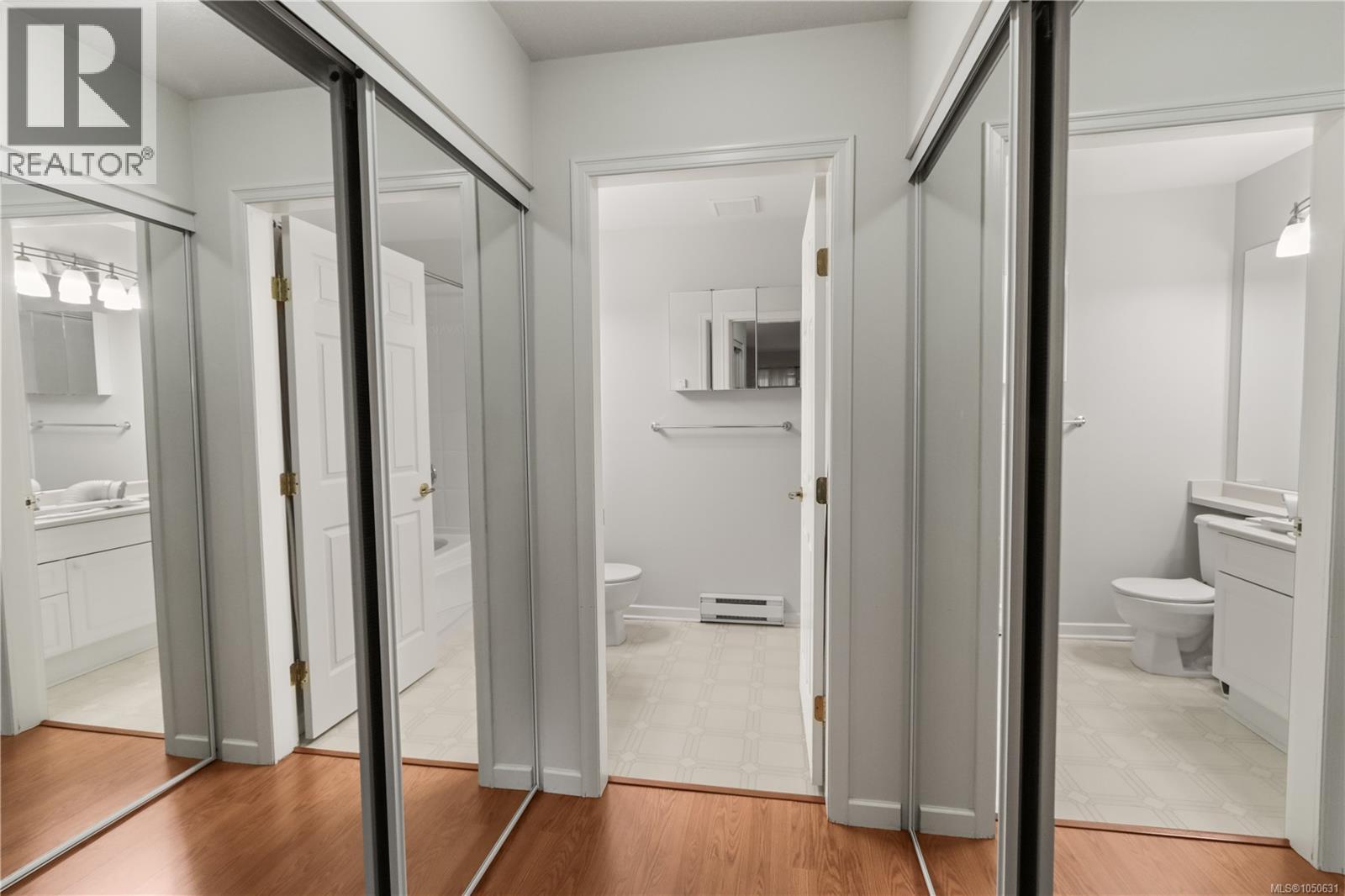 #402 5620 Edgewater Lane - 26