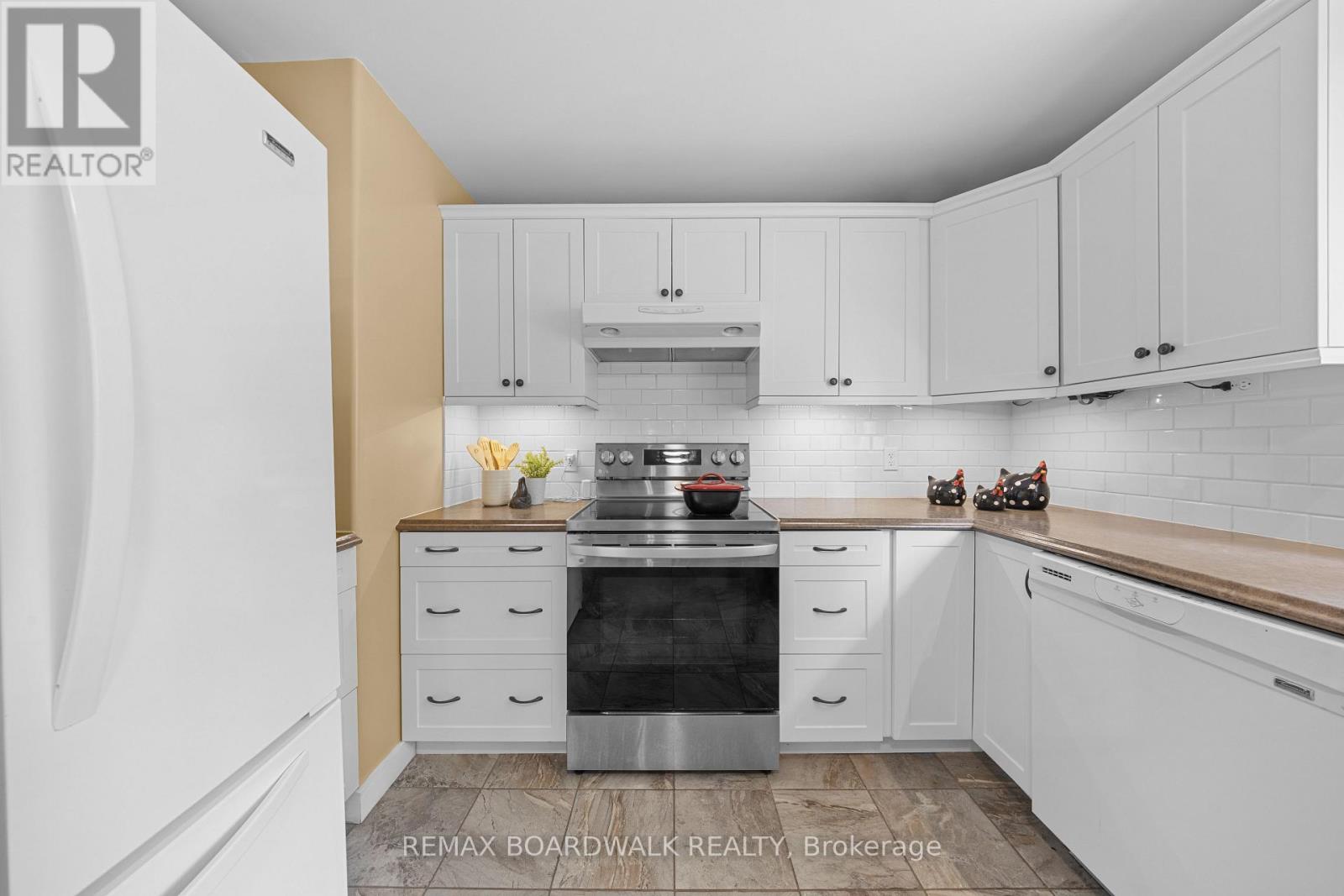 1654 TRYON ROAD - Image 14