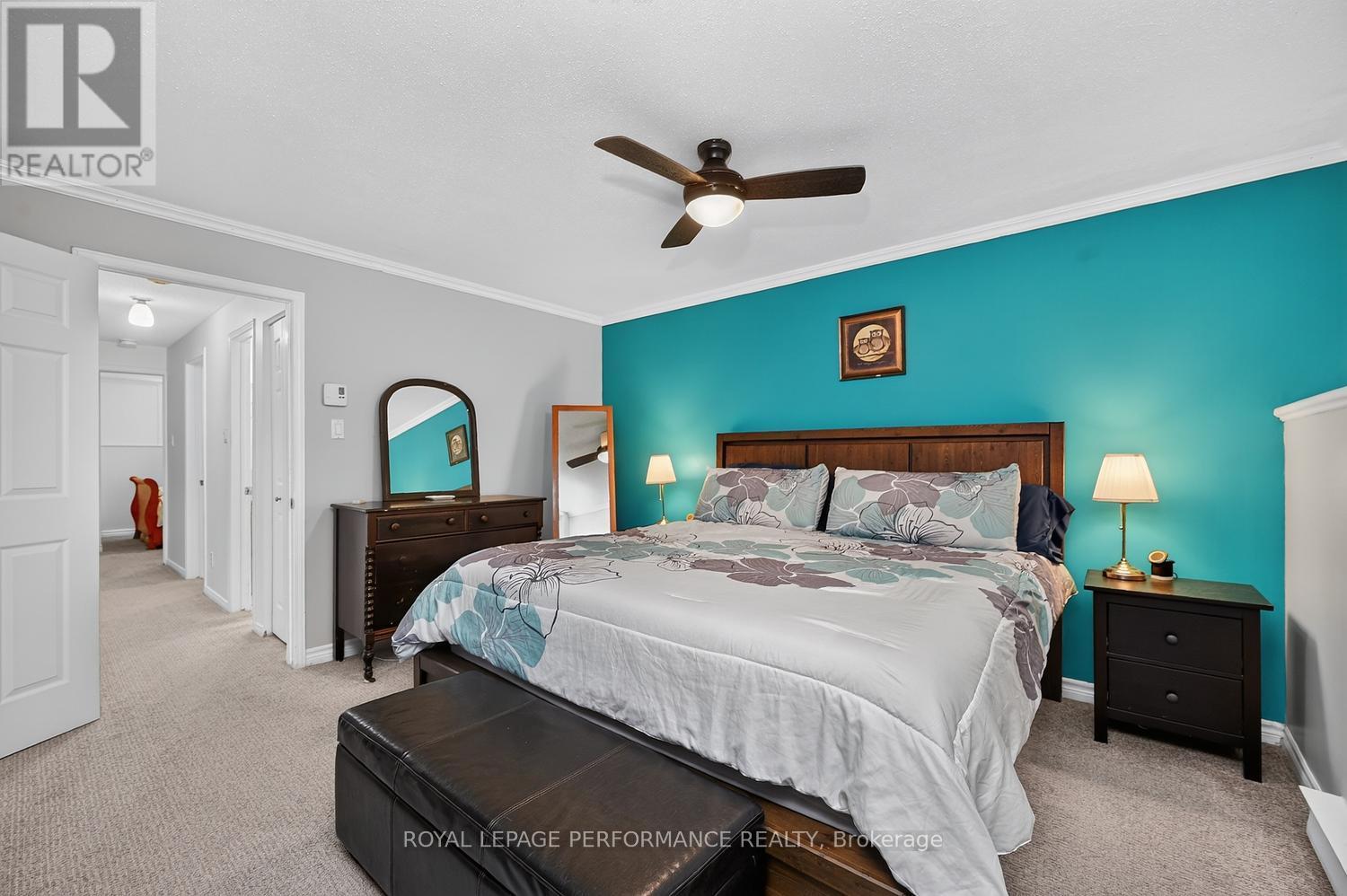 A - 6812 Jeanne Darc Boulevard N
