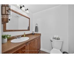 A - 6812 Jeanne Darc Boulevard N, Ottawa, ON K1C6E9 Photo 16