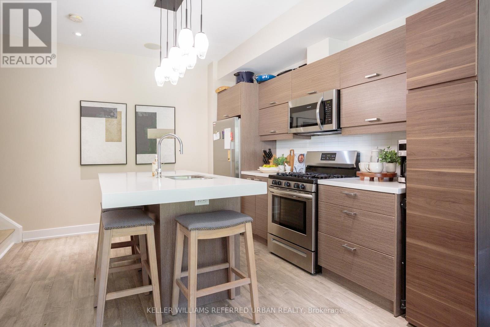 #312 46 CURZON STREET - 5