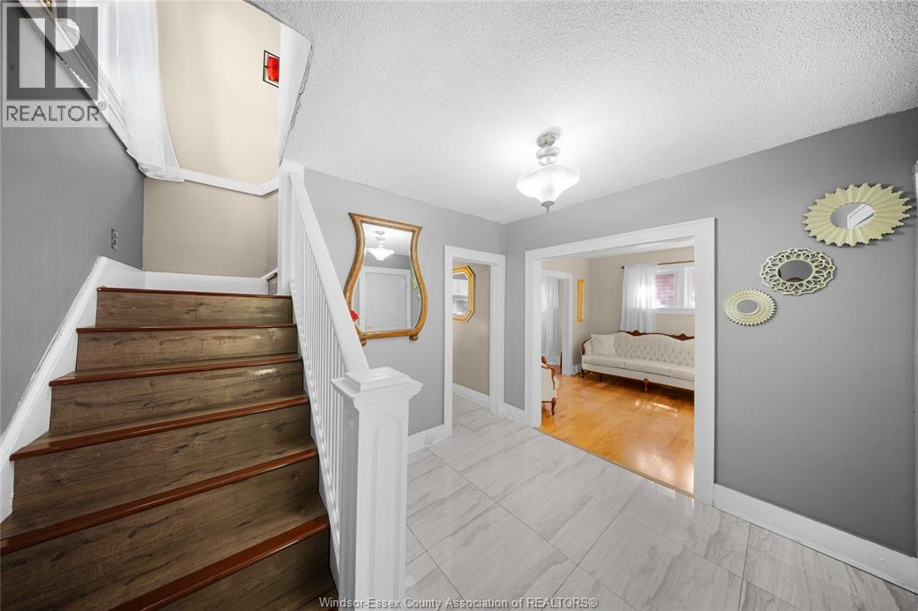 908 OAK STREET - 13