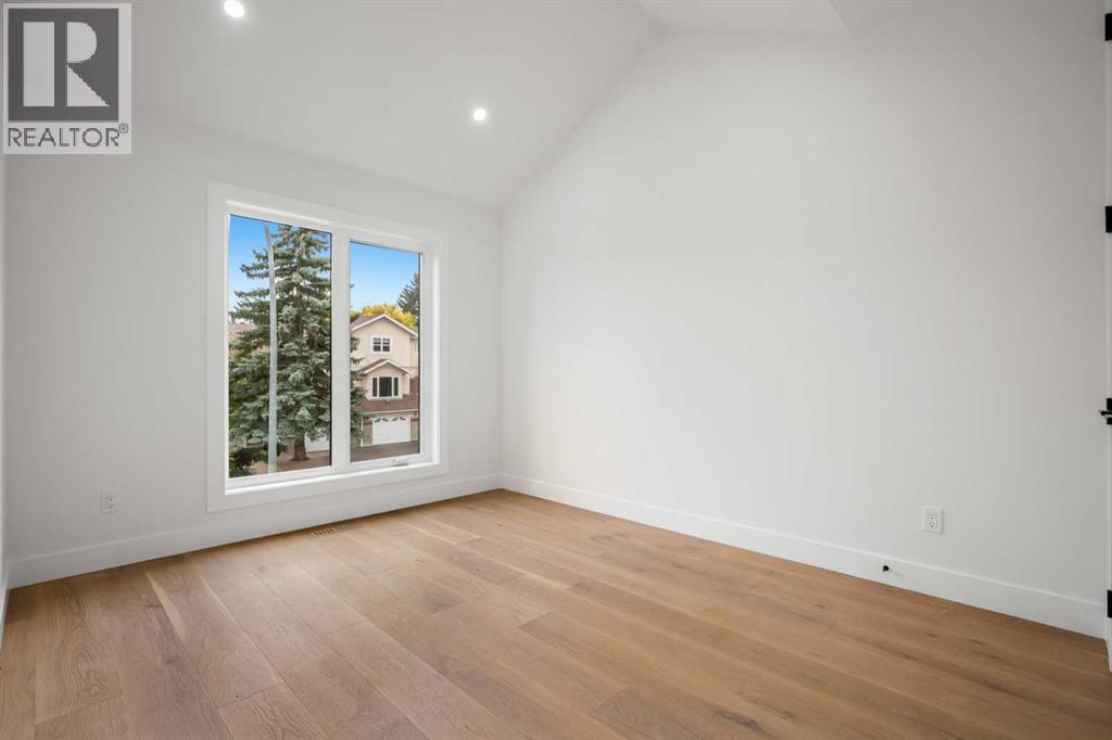 420 32 Avenue NW - Image 29