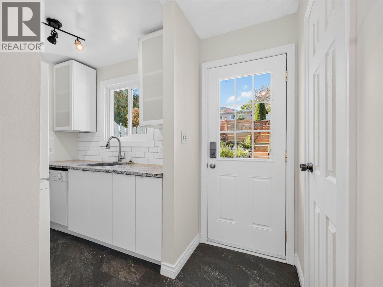 1710 Silver King Road - Image 14