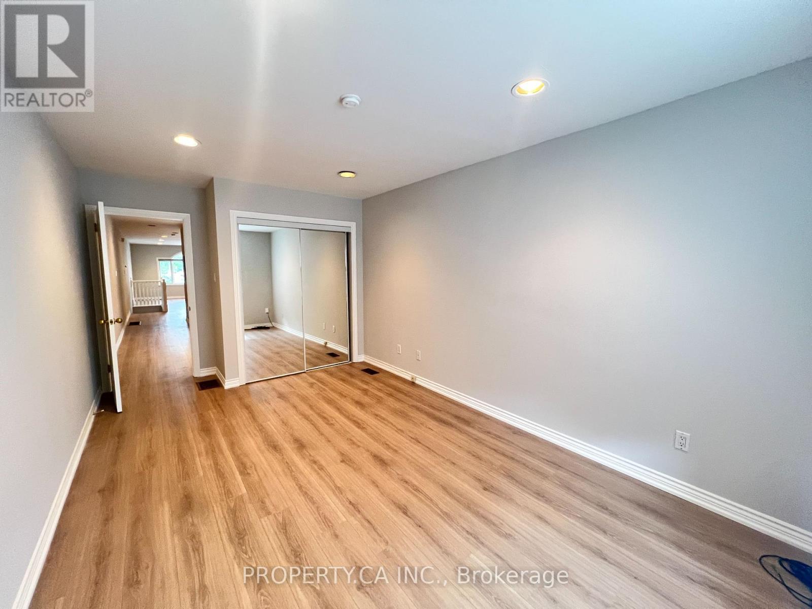 3221A YONGE STREET, Toronto (Lawrence Park North) — photo 5
