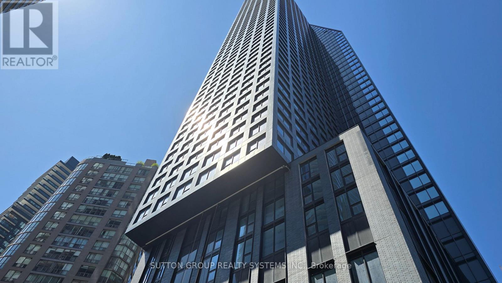 Photo of 8 Wellesley Street