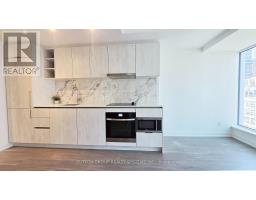 1906 - 8 Wellesley Street W, Toronto, ON M4Y0J5 Photo 6