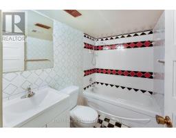 87 Woodmount Avenue, Toronto, ON M4C3Y1 Photo 19