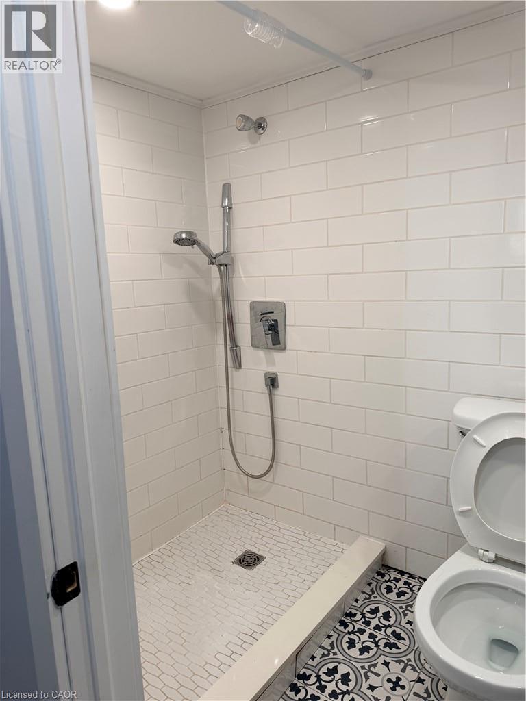 411 PALING Avenue Unit# LOWER, Hamilton — photo 11