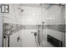202 2275 Comox Ave, Comox, BC V9M1X6 Photo 16