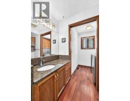 2509 Douglas Woods Link SE - photo 27