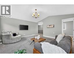 137 Cranbrook Cove Se, Calgary, AB T3M2S9 Photo 23