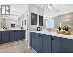 137 Cranbrook Cove Se, Calgary, AB T3M2S9 Photo 34