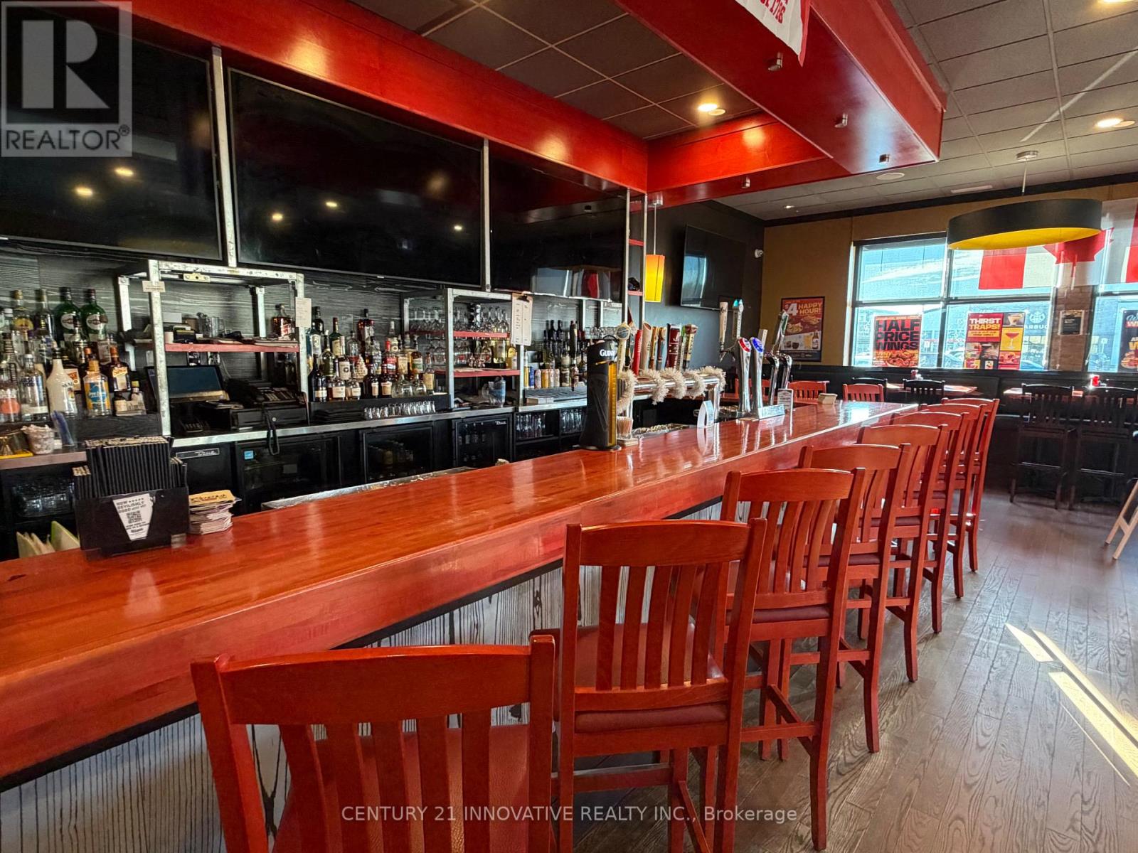 5777 MAIN STREET, Whitchurch-Stouffville (Stouffville) — photo 5