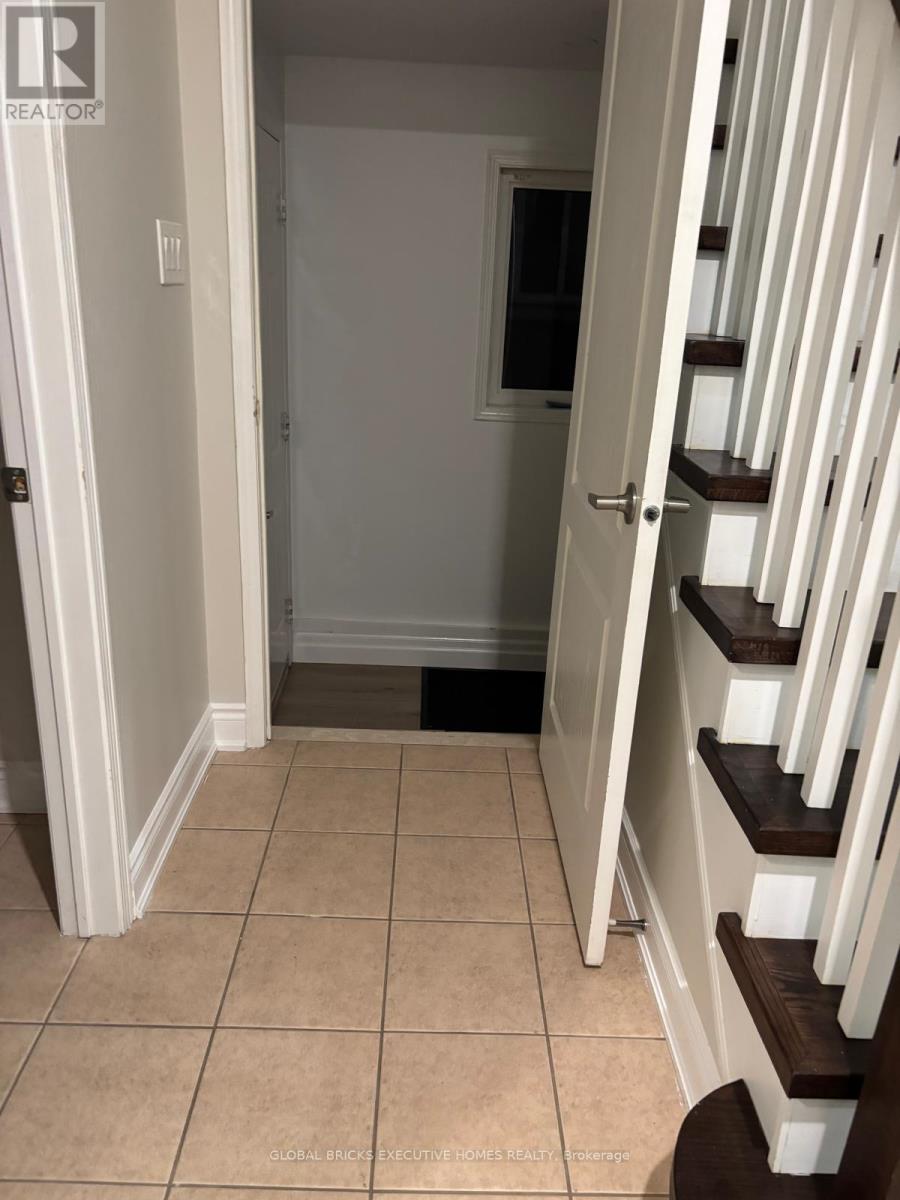 6064 COXSWAIN CRESCENT, Mississauga (East Credit) — photo 11