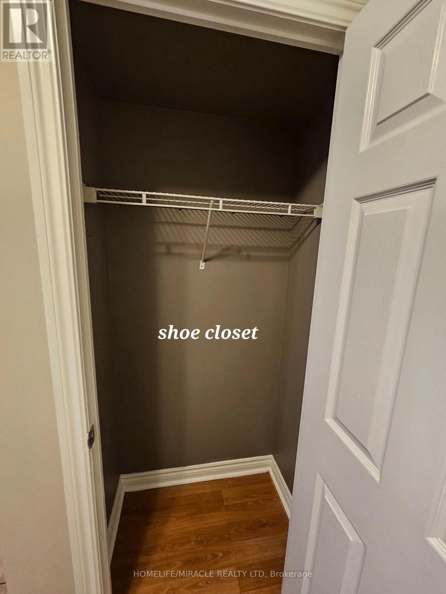 2131 - 3888 DUKE OF YORK BOULEVARD, Mississauga (City Centre) — photo 12