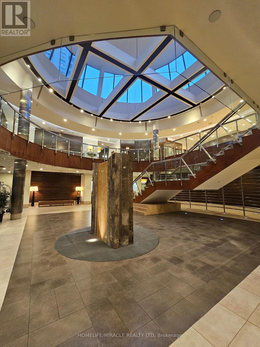 2131 - 3888 DUKE OF YORK BOULEVARD, Mississauga (City Centre) — photo 2