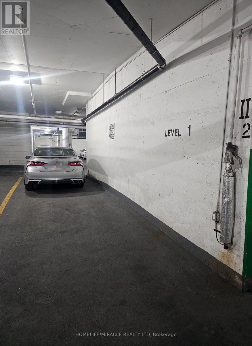 2131 - 3888 DUKE OF YORK BOULEVARD, Mississauga (City Centre) — photo 4