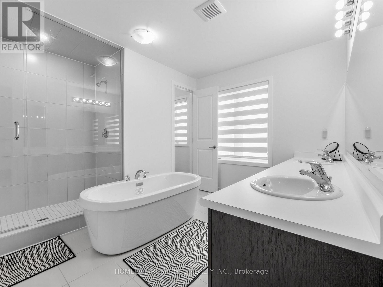 13 STANLEY LEITCH DRIVE - Image 23