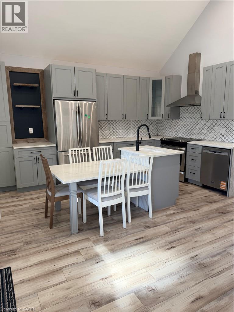 411 PALING Avenue Unit# Upper, Hamilton — photo 2