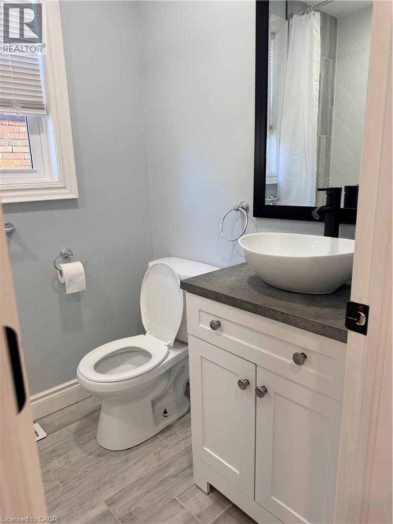 411 PALING Avenue Unit# Upper, Hamilton — photo 7