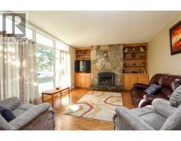 Living room - 1812 Lakemount Boulevard S, Lethbridge, AB T1K3R6 Photo 6