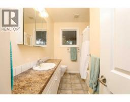 Laundry room - 1812 Lakemount Boulevard S, Lethbridge, AB T1K3R6 Photo 13