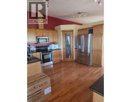 4pc Bathroom - 16308, 163 Range Road, High Prairie, AB T0G1E0 Photo 9
