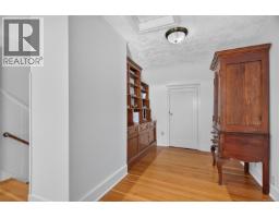 436 Constance Ave, Esquimalt, BC V9A6N3 Photo 27
