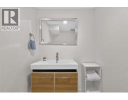 436 Constance Ave, Esquimalt, BC V9A6N3 Photo 49