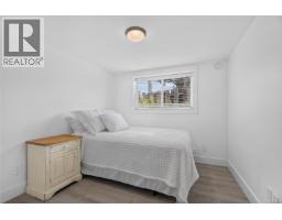 436 Constance Ave, Esquimalt, BC V9A6N3 Photo 53