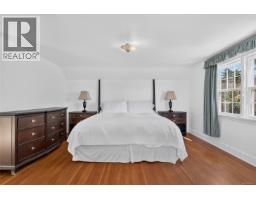 436 Constance Ave, Esquimalt, BC V9A6N3 Photo 28