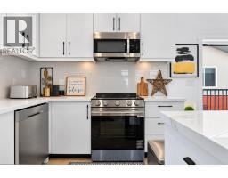 Furnace - 140 25 Avenue Ne, Calgary, AB T2E1X8 Photo 12