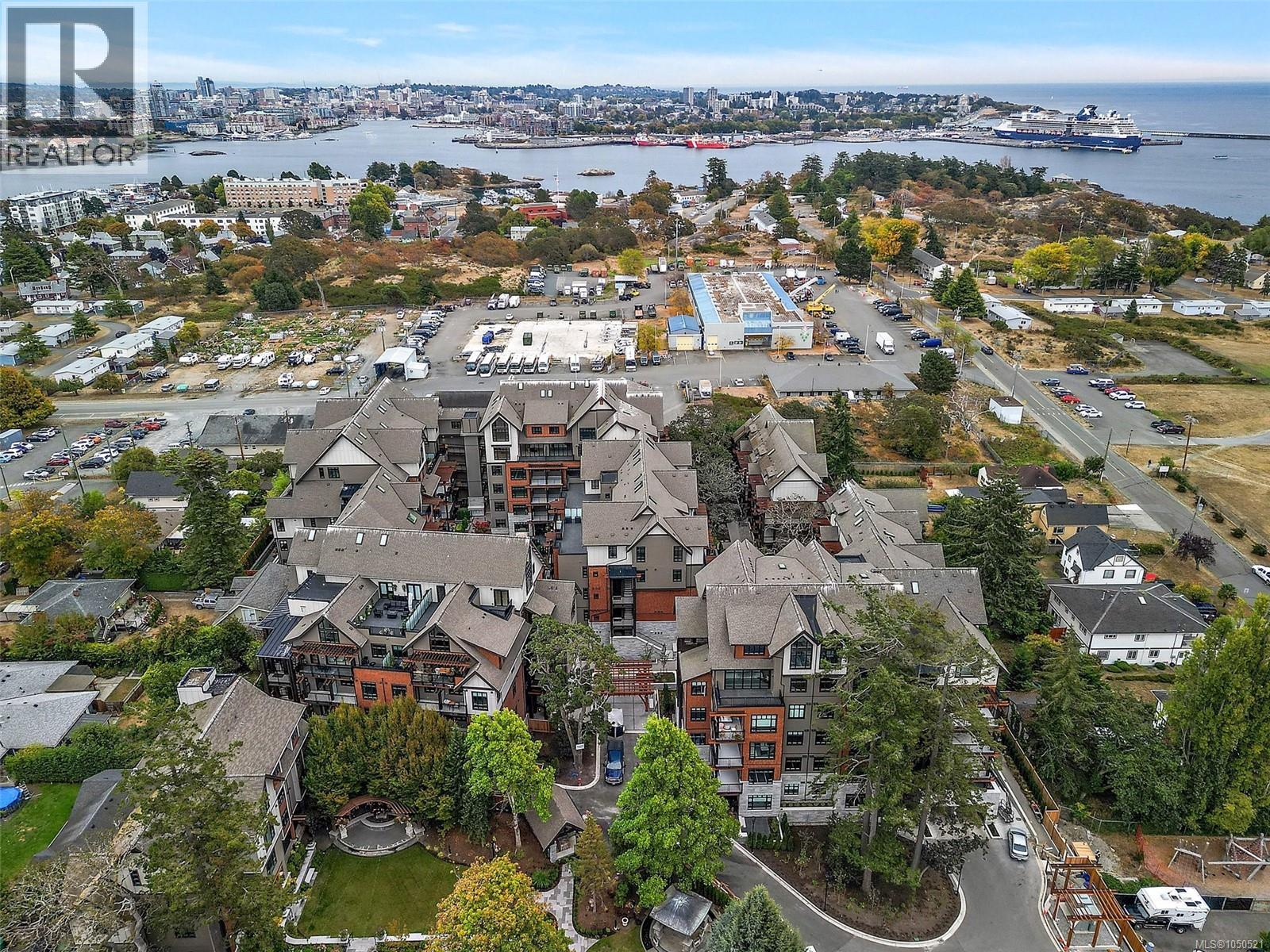 #207 427 Lampson St - 29