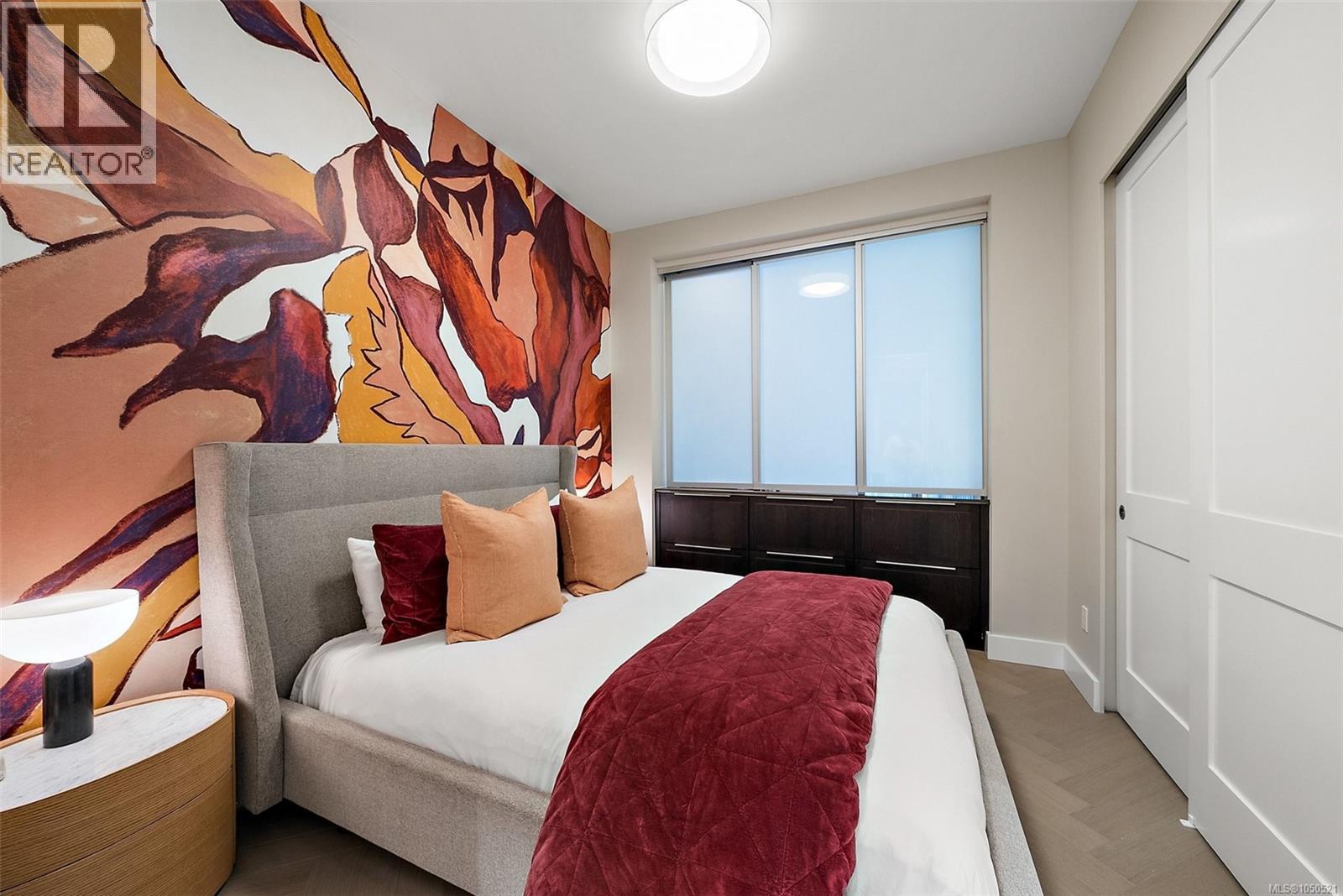 #207 427 Lampson St - 17