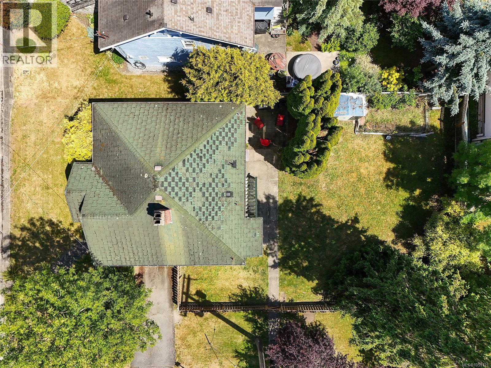 1113 Esquimalt Rd - Image 22