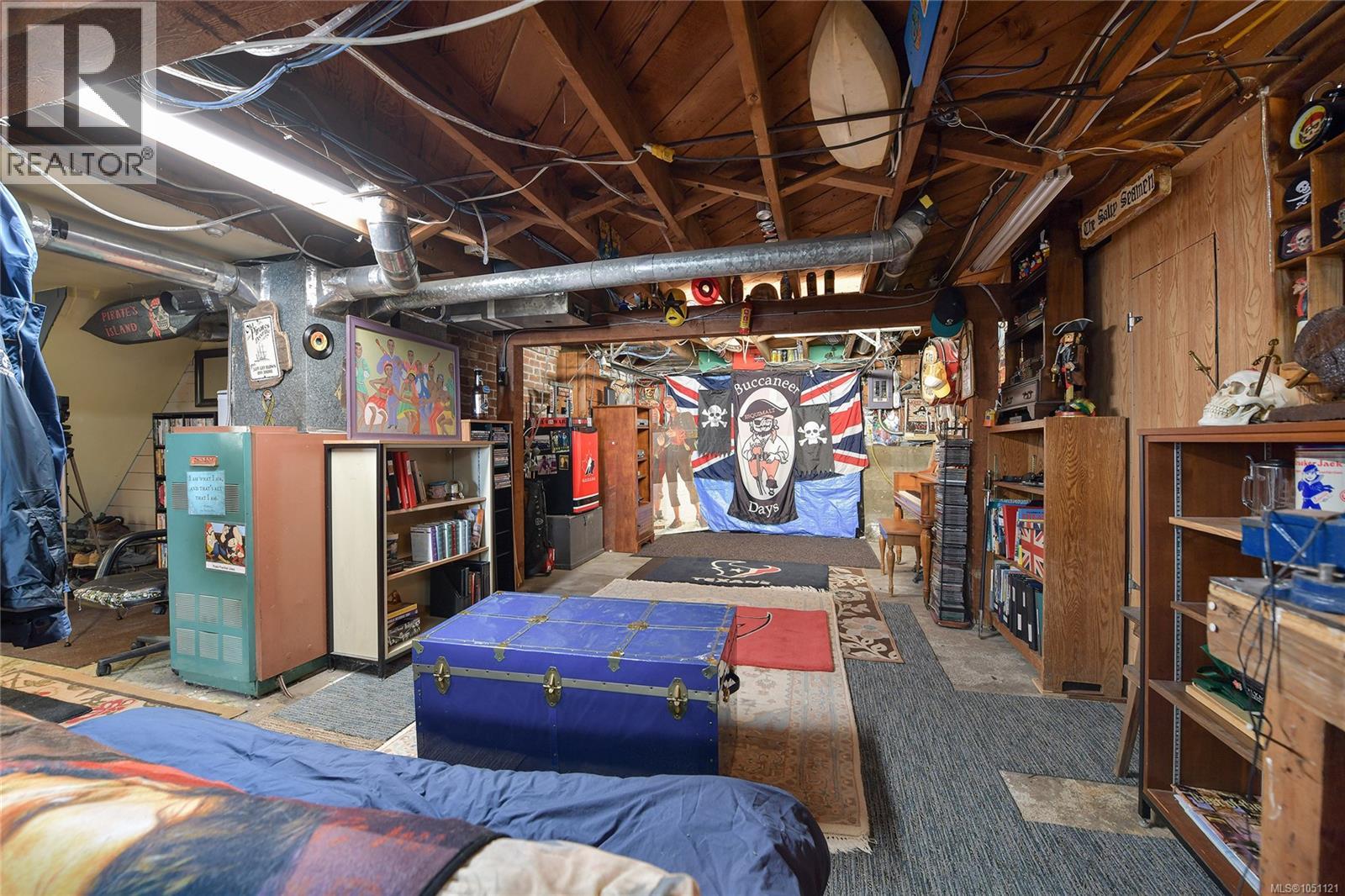 1113 Esquimalt Rd - 19