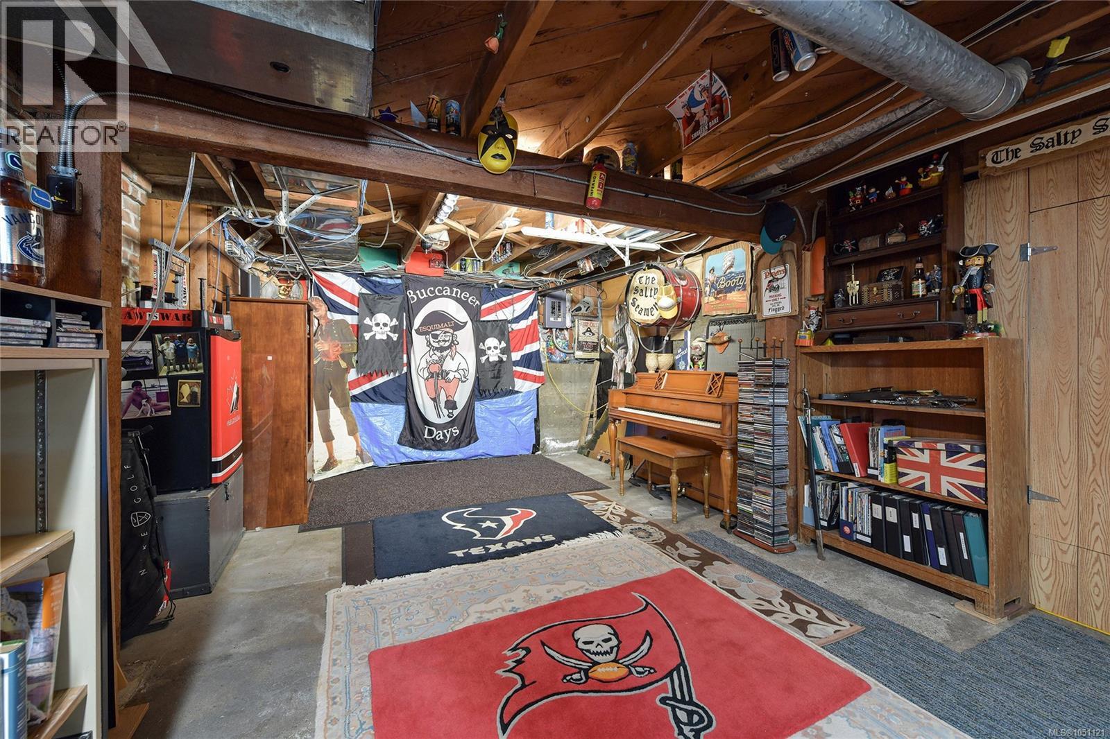 1113 Esquimalt Rd - 20