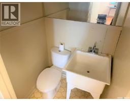102a Railway Avenue, Hudson Bay, SK S0E0Y0 Photo 11