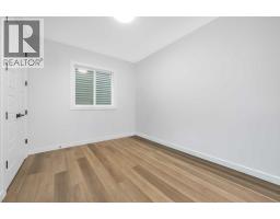 Primary Bedroom - 346 Edith Road Nw, Calgary, AB T3R1Y9 Photo 13