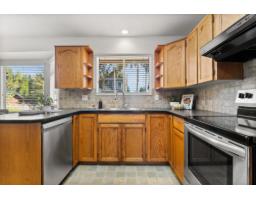 832 165 Street, Surrey, BC V4A9B9 Photo 13