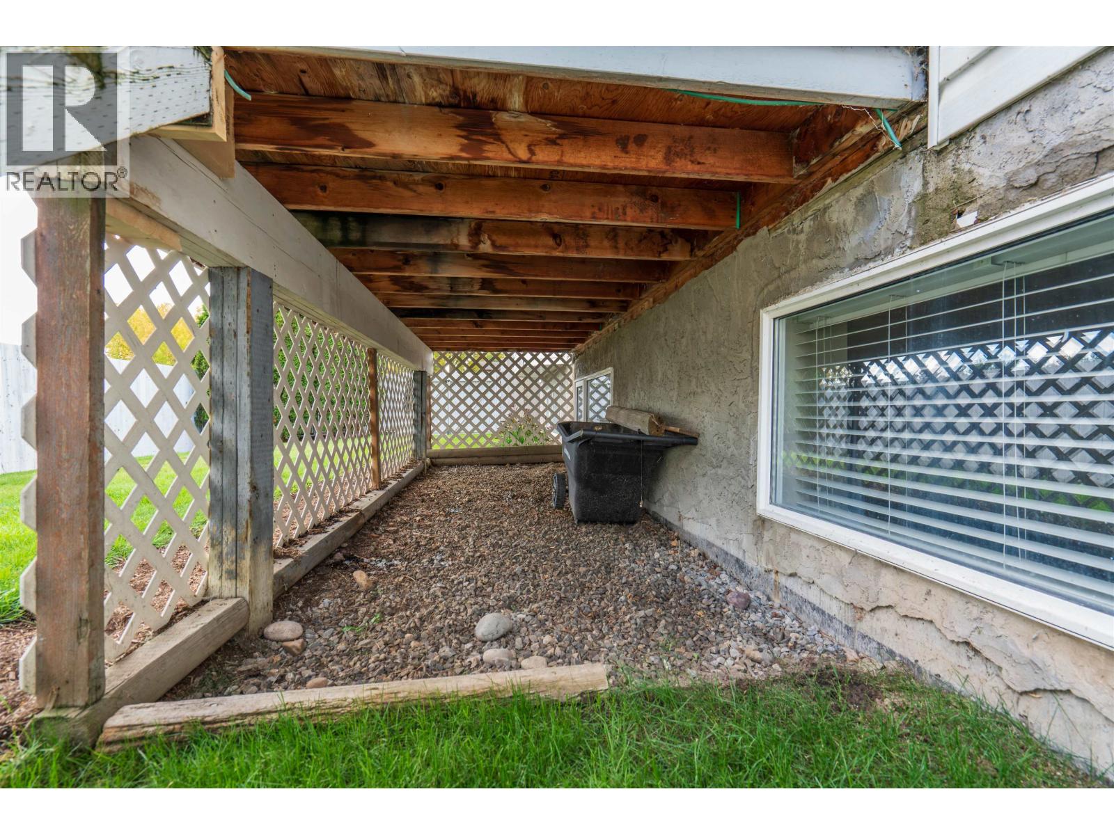 Photo 17 of 39 — 8299 ST. JOHN CRESCENT · Prince George, BC