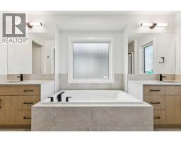 286 Dawson Wharf Rise, Chestermere, AB T1X2W4 Photo 25