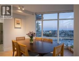 2607 198 Aquarius Mews, Vancouver, BC V6Z2Y4 Photo 12
